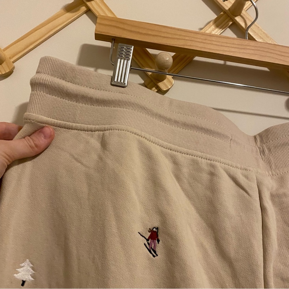 NWT Lou & Grey Tan Winter Pattern Embroidered Jogger Pants size XL - Picture 11 of 12